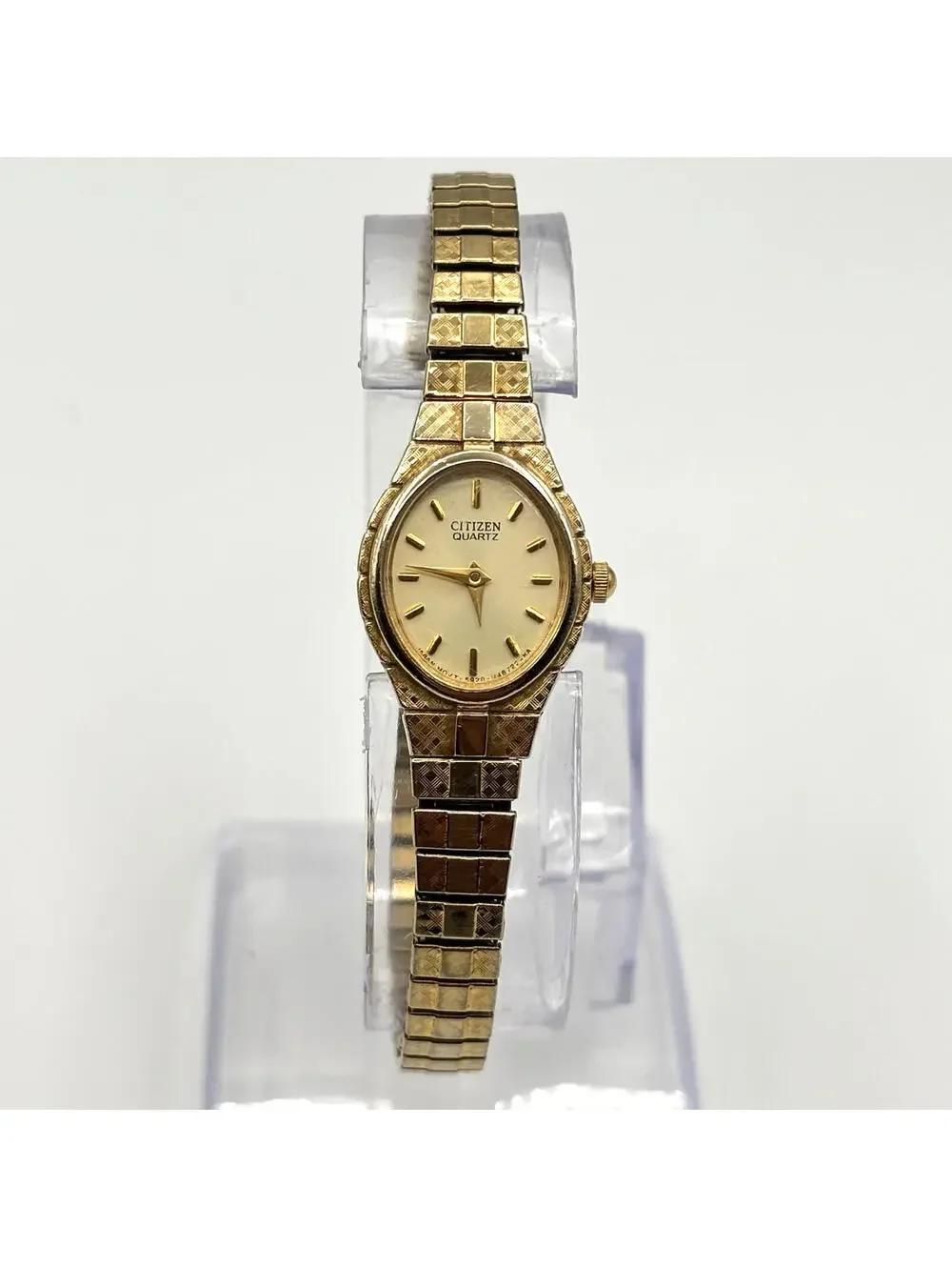 Citizen Vintage 90s Champagne Gold-Tone 17mm Watch w/ Expansion Band 5920-S52446